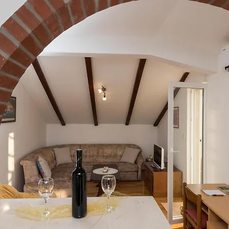 Apartment Zora Čilipi Esterno foto